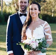 Lea aquí todas las noticias sobre mariana pajón: Vea El Primer Baile De Mariana Pajon Con Su Esposo