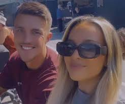 Ella Barnes from Ashford left 'gutted' following break-up with Love Island  boyfriend Mitch Taylor