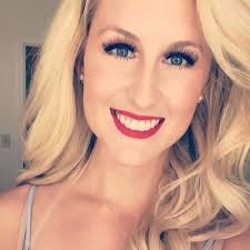 Hilary Epps (@hilaryamber)