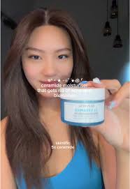 found the perfect lightweight moisturiser for my acne prone skin🫧🩵 (only  $4.80 for the travel size!!) #skincare #skincareroutine #skintific  #moisturizer