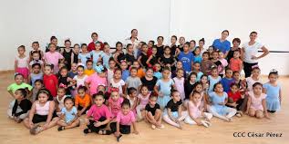 Hasta la fecha contamos con más de 600 bachilleres que se graduaron en el colegio alemán nicaragüense celebradas más de 30 promociones. Instituto Nicaraguense De Cultura Celebra A Las Ninas Con Una Tarde De Pre Danza