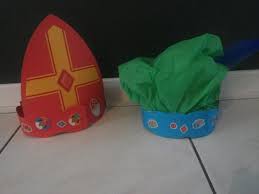 Knutselen met materialen uit de natuur sabine lohf. Sinterklaas Knutselen Met Peuters Kleuters En Kinderen De Leukste Ideeen En Voorbeelden Mamaliefde