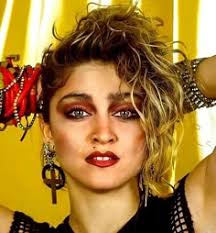 16 Period Makeup ideas