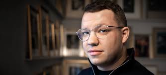 Following their concert at De Montfort Hall yesterday, conductor Ryan  Bancroft returns to London's Royal Festival Hall this evening to conduct  the Philharmonia Orchestra. Ryan will open the concert with Ives' 'The