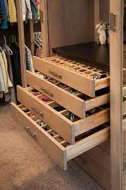 For this jewelry holder, all you need is a board and some furniture upholstery nails. Home Remodeling Ideas News Views Closet Drawers Master Closet Jewellery Storage