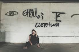 Chill Grunge Ghoul Graffiti Night Punk Photography Emo Vibe Vaporwave Aesthetic Vaporwave Chill