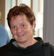 Dani Meyer's Instagram, Twitter & Facebook