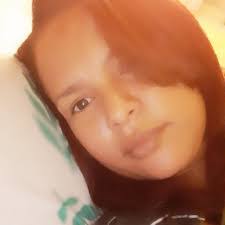 Amber Limon's Instagram, Twitter & Facebook