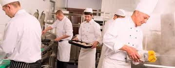 Brigada De Cocina Que Funciones Tiene Cada Puesto Bartalent Lab