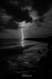 See more ideas about lightning, lightning storm, lightning gif. Thunder Storm Gifs Get The Best Gif On Giphy