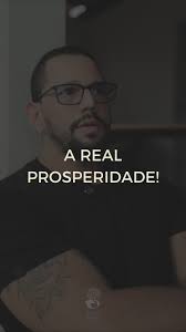 Falamos sobre a importância de estar presente no momento atual, em vez de  nos preocuparmos com o futuro ou nos prendermos ao passado. Discutimos como  é fácil nos distrairmos e perdermos a conexão com ...