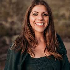 Angelica Vogel's Instagram, Twitter & Facebook