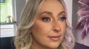 Best salons for makeup services and makeup artists near me in New Ross