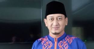 Rujuk dengan shinta tanjung, ustaz zacky mirza tak menampik ada saja cibiran dari netizen. Soal Rencana Rujuk Dengan Shinta Tanjung Ini Kata Ustaz Zacky Mirza