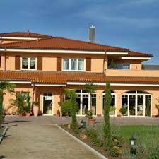 Unsere zimmer wurden individuell von verschiedenen lokalen. Cafe Im Garten Eden 33 Reviews Cafes Zeppelinstr 32 Maintal Hessen Germany Restaurant Reviews Phone Number Yelp