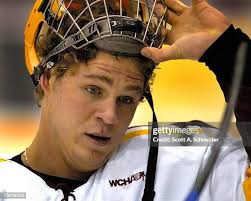 51,040 Ncaa College Ice Hockey Photos & High Res Pictures