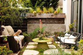 While you can build a raised garden bed by yourself, it helps to have an extra pair of hands. Small Backyard Ideas How To Make A Small Space Look Bigger