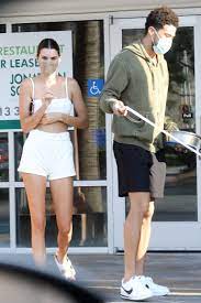 The jenner sisters had dinner at craig's, a preferred west hollywood restaurant, earlier than assembly up with the nba star and different friends on the good man. Kendall Jenner And Devin Booker Photographed On Pet Store Date