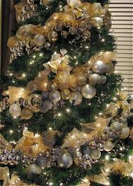 Decoracion De Arbol De Navidad Dorado Con Plata Ideas Para Arboles De Navidad Decoracion De Arboles Arbol De Navidad Dorado