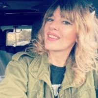 Rebecca Sievert's Instagram, Twitter & Facebook