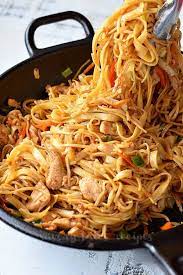 Make This Spicy Chicken Noodle Stir Fry Recipe Chicken Stir Fry With Noodles Spicy Chicken Noodles Egg Noodle Stir Fry