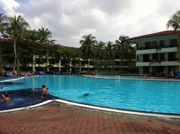 Los restaurantes cercanos como yamyam cafe & restaurant, lavilla poolclub & restaurant y the wood's kitchen & bar langkawi están. Deluxe Room Picture Of Federal Villa Beach Resort Langkawi Langkawi Tripadvisor