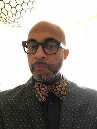 Lee Davis's Instagram, Twitter & Facebook