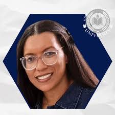 Jacqueline Braga's Instagram, Twitter & Facebook