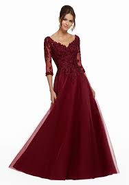 Con bagatelle non avrete problemi nella scelta del vestito perfetto plus size in grado di abbracciare il vostro ricerca stilistica, eleganza, passione e minuziosità riguardo a dettagli preziosi rendono esclusive le collezioni moda donna bagatelle in grado di. Abiti Da Cerimonia Taglie Forti Atelier Sposiamoci
