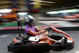 Man möchte, dass das geschenk in guter erinnerung bleibt. Kart Motorsport Arena Gollhofen Seite 4
