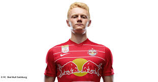 Known upgrades and suspicious activities in the red bull racing garage have some wondering if the bull's about to show its horns. Fc Red Bull Salzburg Vs Sk Rapid Wien Seiwalds Trikot