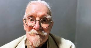 Sherkin podcast explores Geoff's extraordinary life