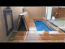Deck Retratil Com Abertura Vertical E Acabamento Com Auto Brilho Youtube Produtos Para Piscina Deck Piscina Pequena Com Deck