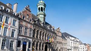 It is bordered by the netherlands to the north, germany to the east, luxembourg to the southeast, france to the southwest, and the north sea to the northwest. Belgien Erlaubt Bald Wieder Ein Und Ausreise Reise