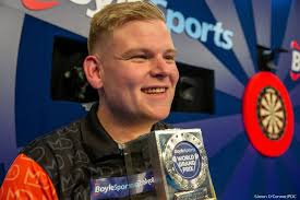 Mike de Decker is eerste Sky-majorwinnaar ooit die selectie voor Premier  League Darts misloopt