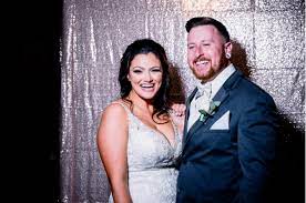 Check spelling or type a new query. How Much Does A Photo Booth Cost For A Wedding