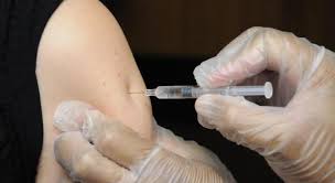 A vacina da gripe é feita anualmente antes da época de inverno, como o vírus da gripe sofre a vacina da gripe dá proteção contra a estirpe a (h1n1). Terceira Fase Da Campanha Nacional De Vacinacao Contra A Gripe Comeca Dia 11