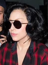 See more ideas about lady gaga, gaga, lady gaga pictures. Lady Gaga New Hairstyle Applause Singer S Curly Black Bob
