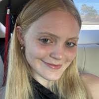 Rebecca Hawks's Instagram, Twitter & Facebook