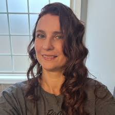 What to include in a chicken emergency health kit?