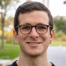 Maria Geiger's Instagram, Twitter & Facebook