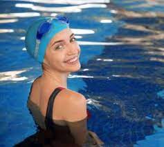 If you are someone who enjoys swimming, then you should know how to wear a swim cap to keep hair dry. 10 Best Swim Caps To Keep Hair Dry In 2021 Reviewed