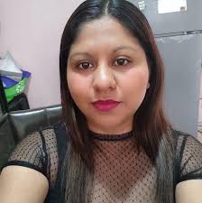 Chorizos a la parrilla Ingredientes: 9chorizos de buena calidad Pasos: En  lo posible elegimos chorizos que tengan mas porcentaje de carne de cerdo  que de vaca. Encendemos un buen fuego Cuando tengamos