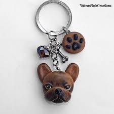Portachiavi Bulldog Francese Fulvo Creato A Mano Etsy Polymer Clay Miniatures Polymer Clay Animals Clay Jewelry