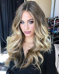 Missing This Head Ciaralebamoff Makeup Hair Allisonpynn For Shoppriceless Tb Eyes Marcbeauty Ardellbeaut Perfect Hair Color Baylage Hair Hair Styles