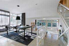 Jetzt passende eigentumswohnungen bei immonet.de finden! Moblierte Maisonette Wohnung Am Kleinen Wannsee Mit Pool