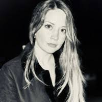 Shannon Benavides's Instagram, Twitter & Facebook