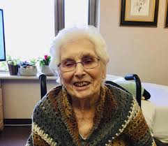 Shirley Grice's Instagram, Twitter & Facebook