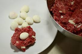 Buletten Aus Reh Mit Verstecktem Wachtelei Essen Buletten Rezepte