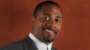 Ex-Huskers Minter, Peter Reaching Out